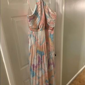 Maternity dress from BumpBiddy.com. Size 2X. Worn once for maternity shoot.